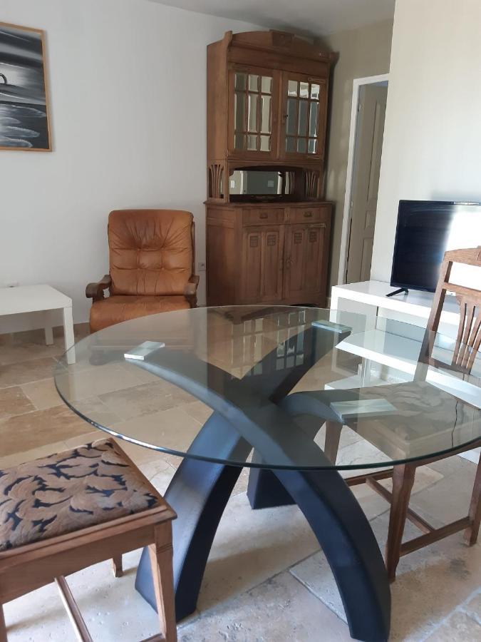 Bed and Breakfast Au Pays Du Ventoux Le Thor Exterior foto