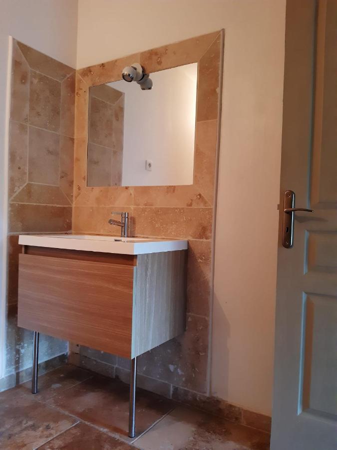 Bed and Breakfast Au Pays Du Ventoux Le Thor Exterior foto