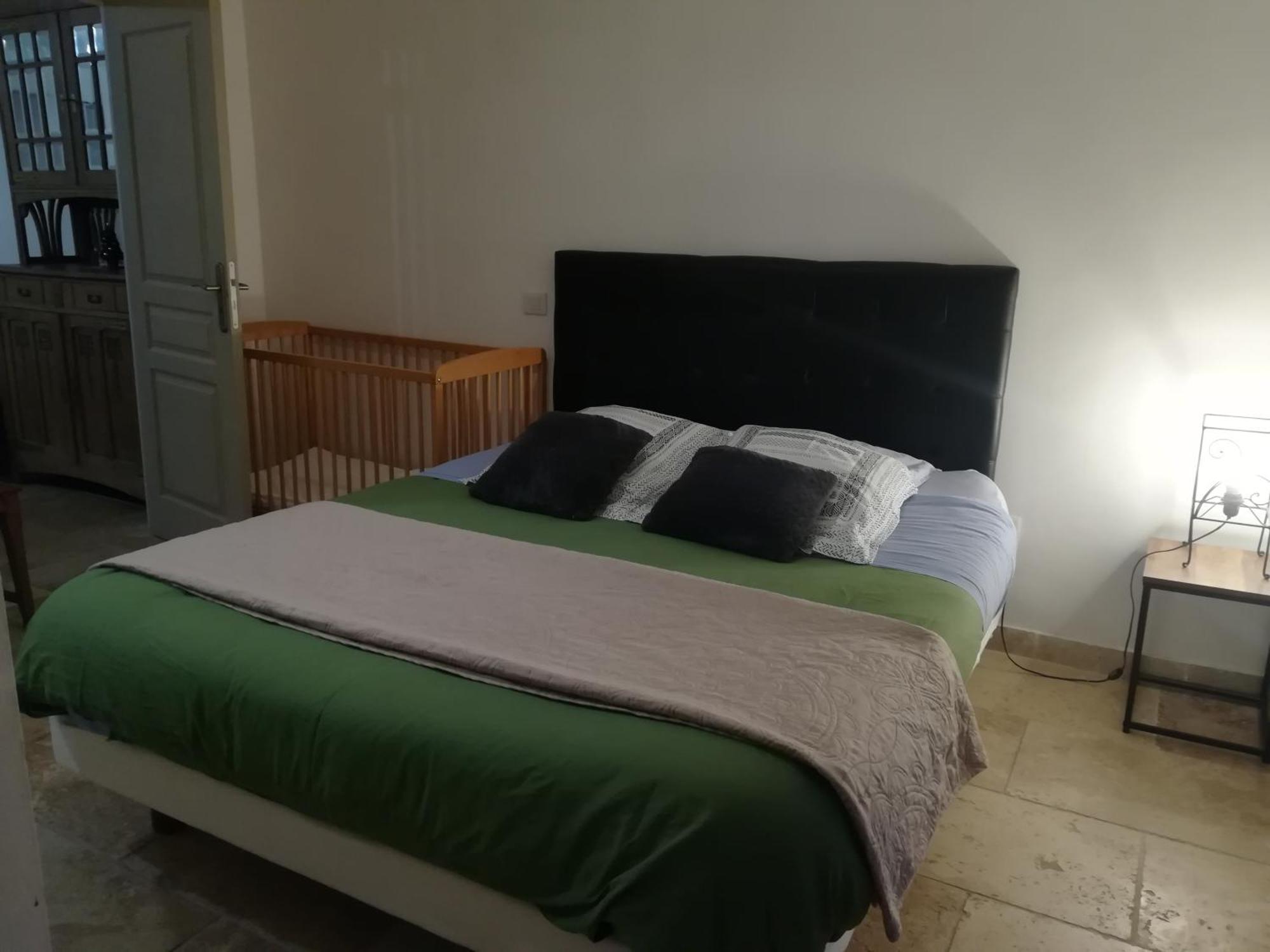 Bed and Breakfast Au Pays Du Ventoux Le Thor Zimmer foto