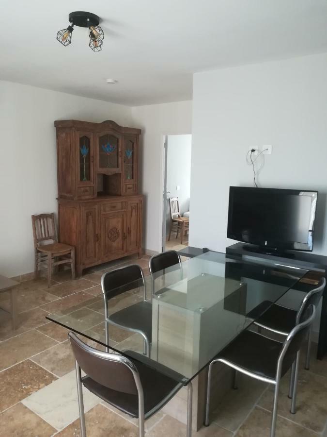 Bed and Breakfast Au Pays Du Ventoux Le Thor Exterior foto